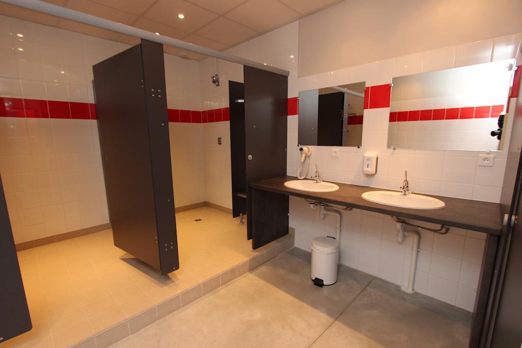 Auberge Flyzone Lezignan-Corbieres Ngoại thất bức ảnh