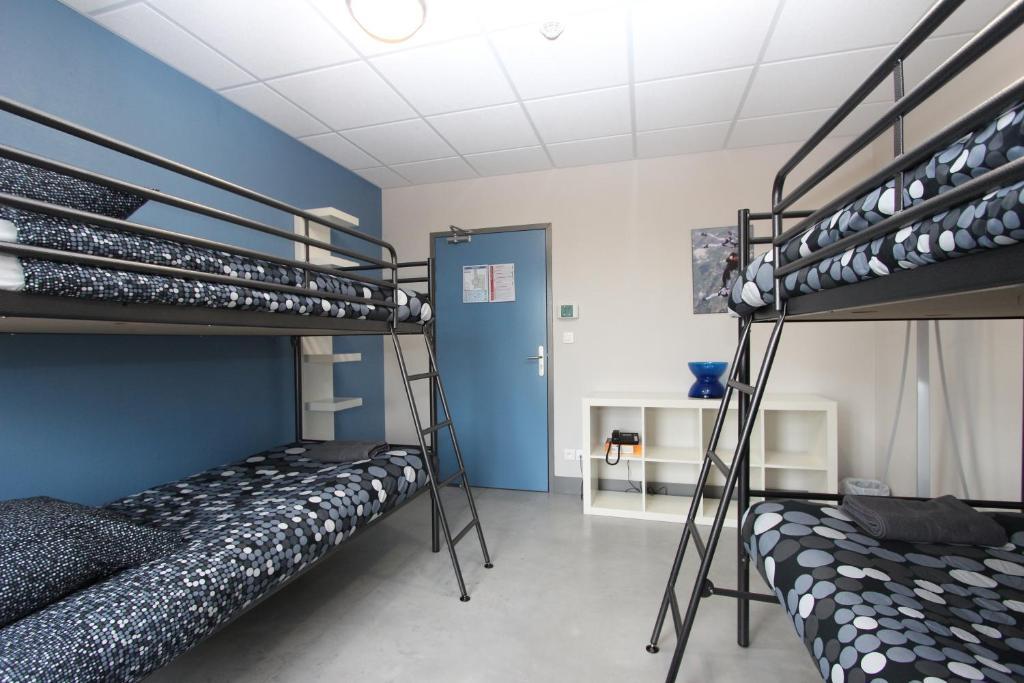 Auberge Flyzone Lezignan-Corbieres Phòng bức ảnh